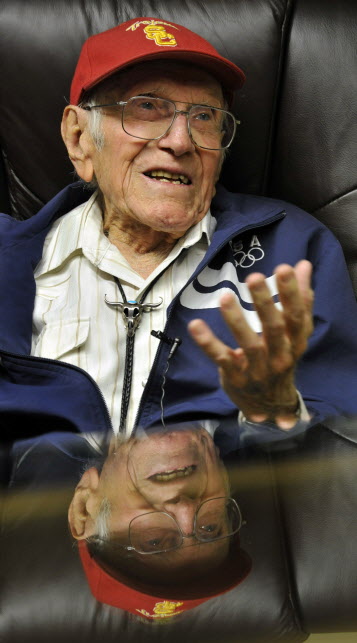 peo Zamperini bf 0176.jpg