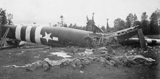 D-Day, crashed Horsa glider